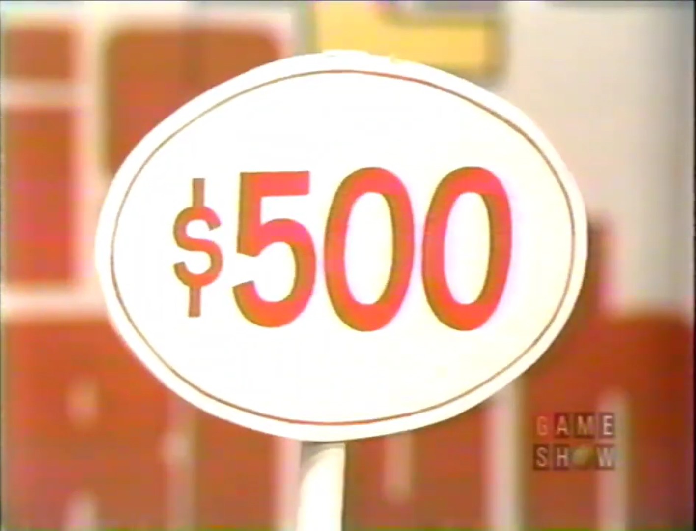 0 prize sign from the game show 'The Price is Right'.