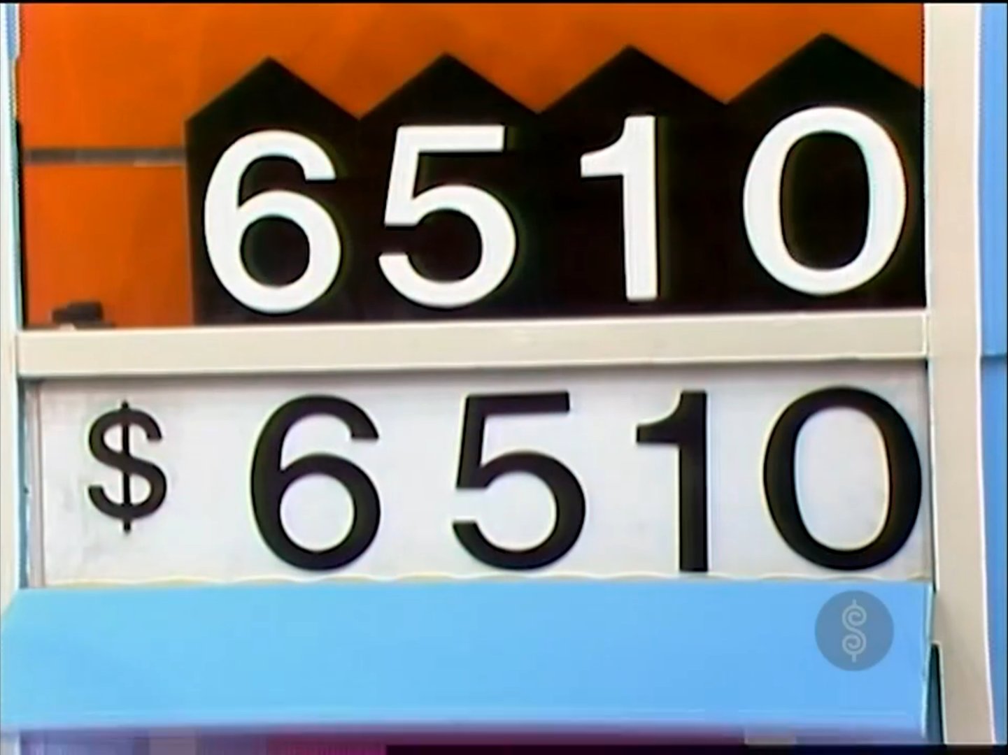 A game display board showing the numbers '6510' missing a dollar sign after the Squeeze Play motor fails.