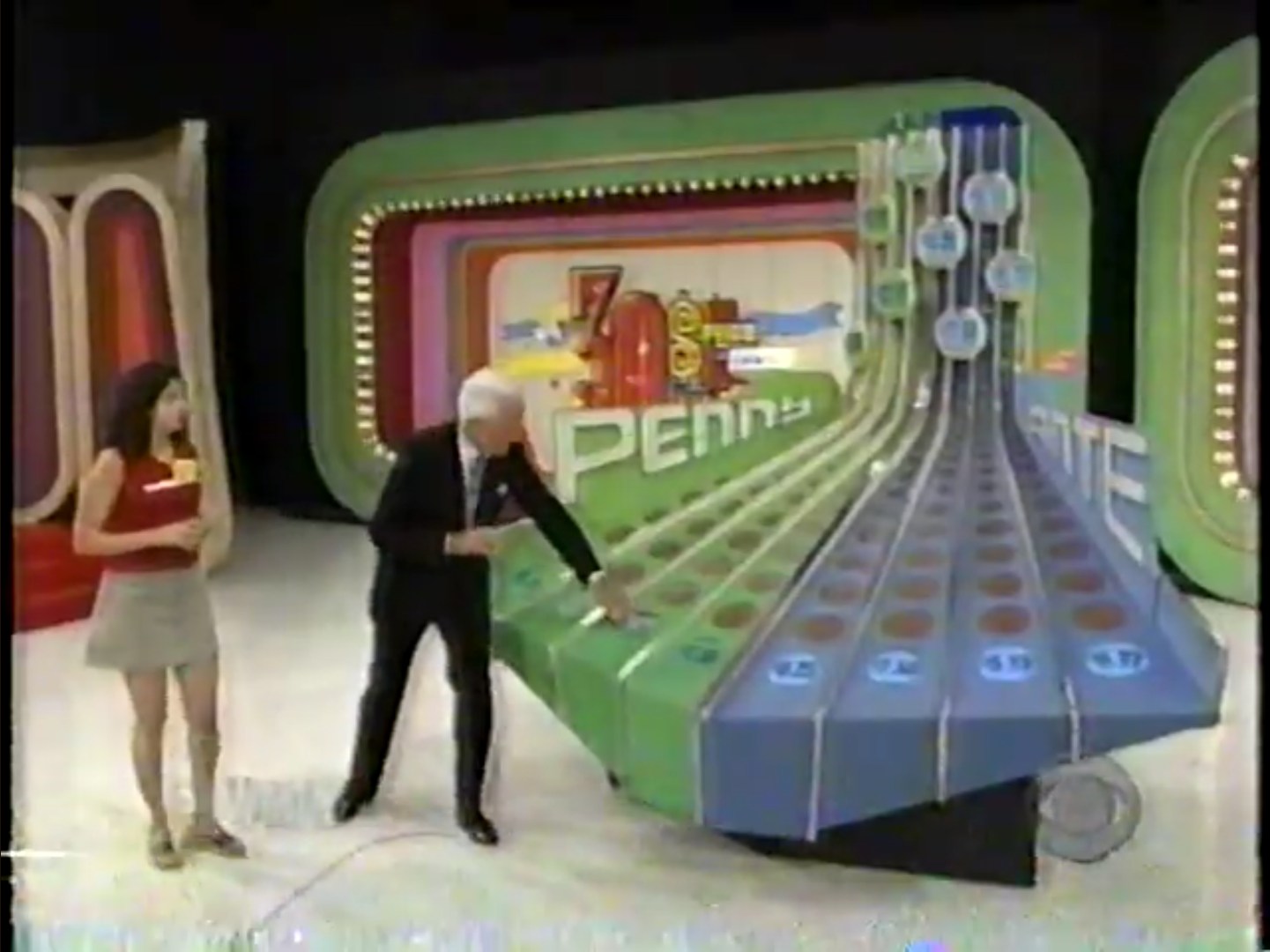 A wide shot of the Penny Ante game on The Price is Right.